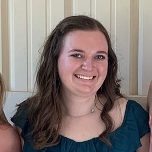 Meet your Posher, Molly